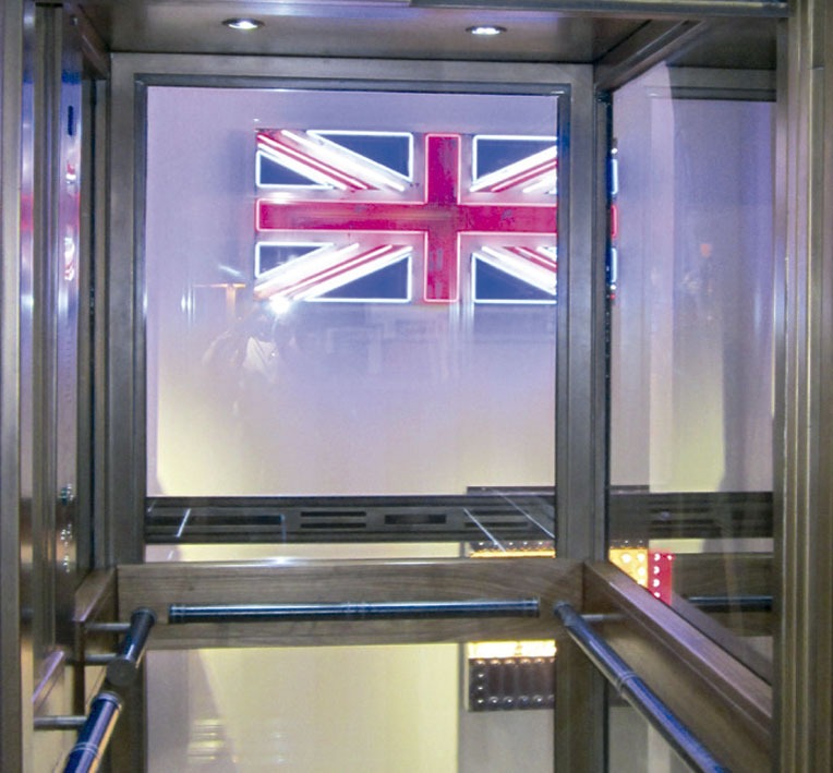 Ascensor de grandes cargas reino unido