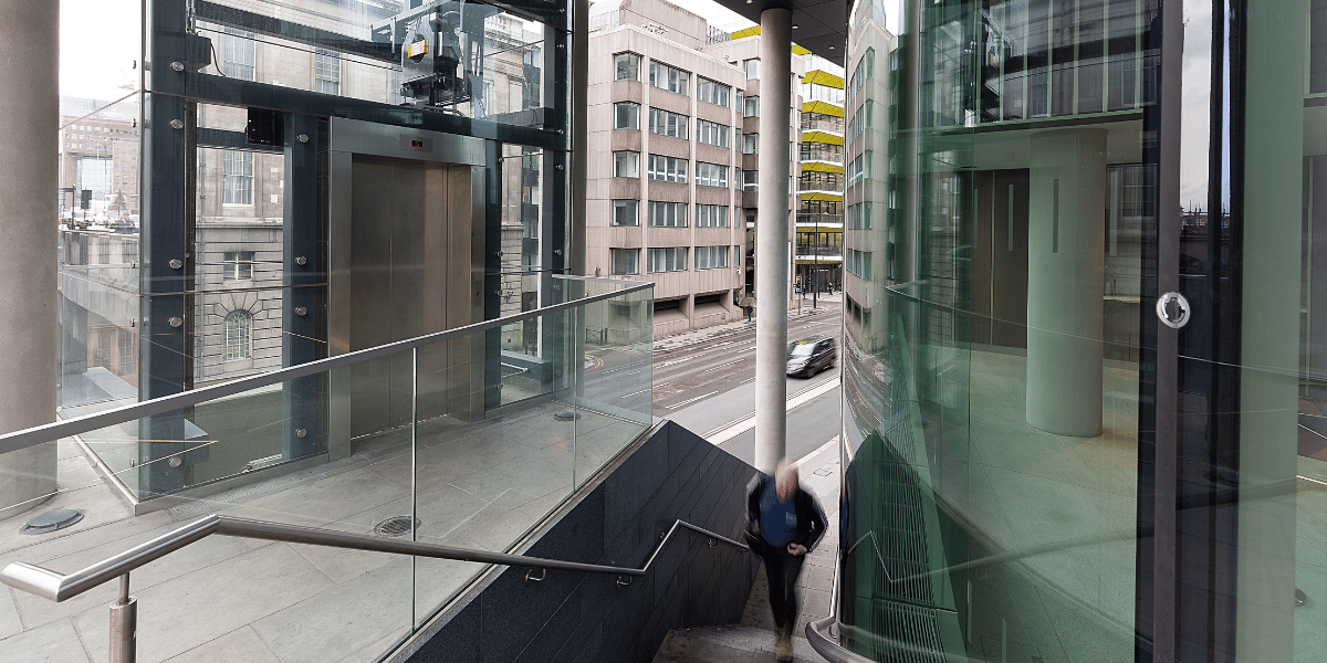 london-bridge-02 Ascensor a medida IMEM interior moderno